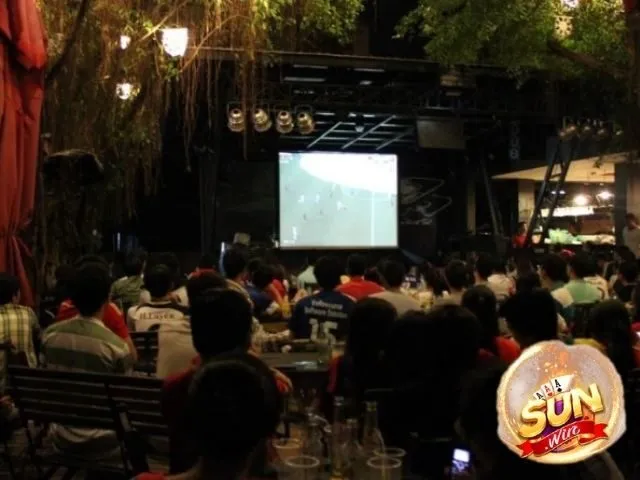 Tổng hợp địa chỉ Quán cà phê xem bóng đá hot nhất 2024 2 Dating cafe xem bóng đá hay đỉnh